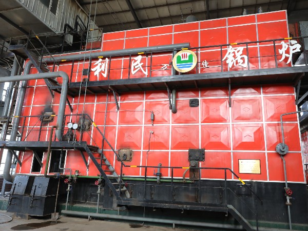 秸稈收儲忙，秸稈打捆直燃鍋爐“口糧” 儲備足